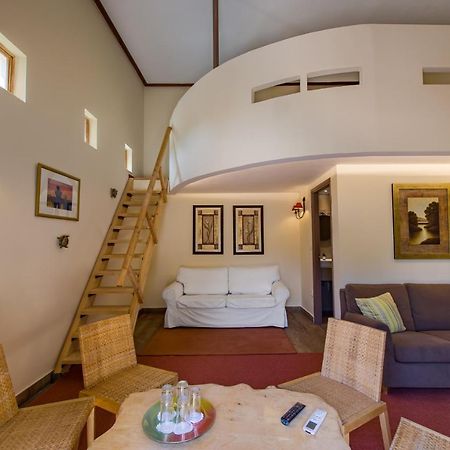 Rocabella Hellinikon Country Hotel 外观 照片