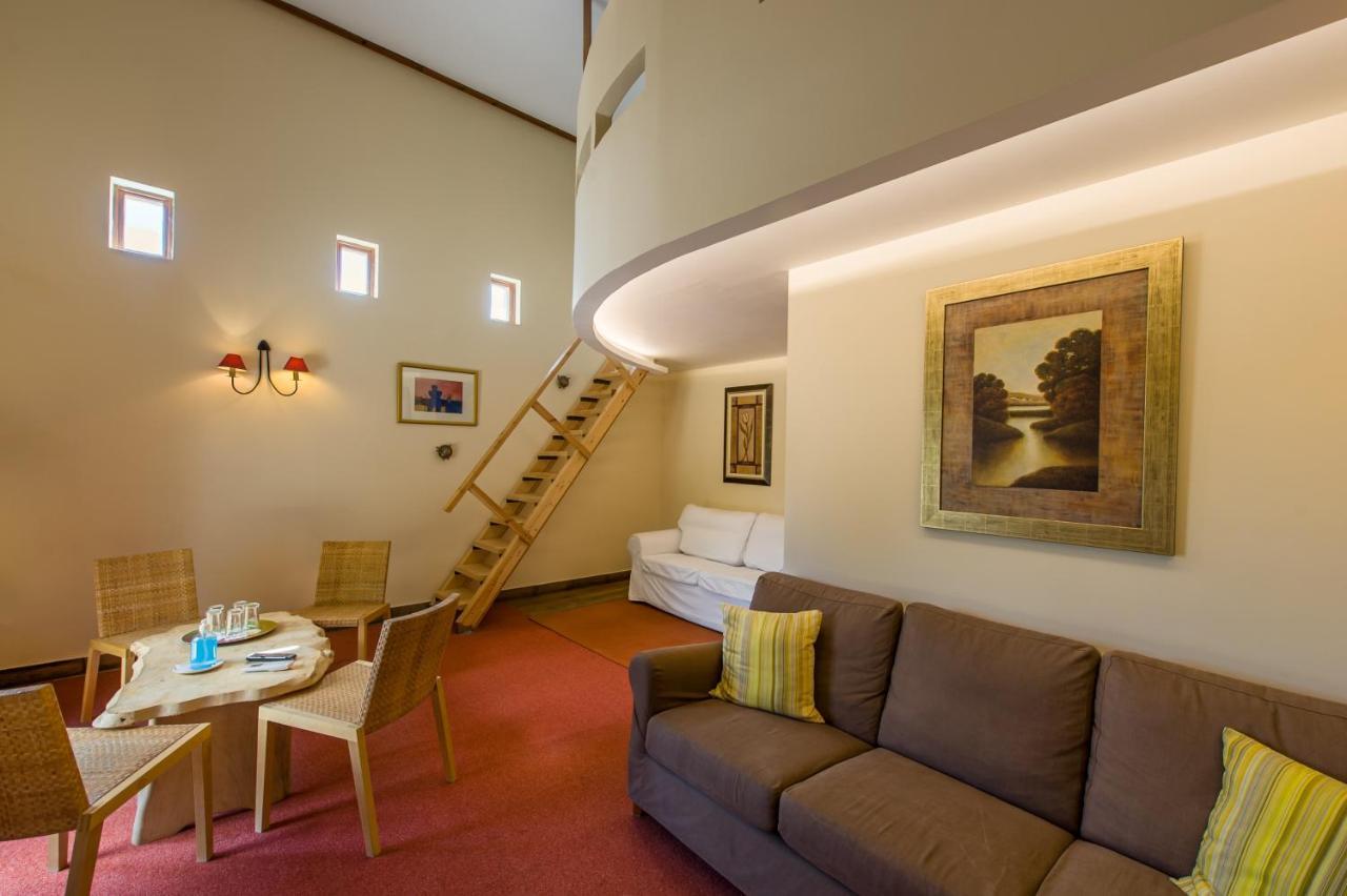 Rocabella Hellinikon Country Hotel 外观 照片