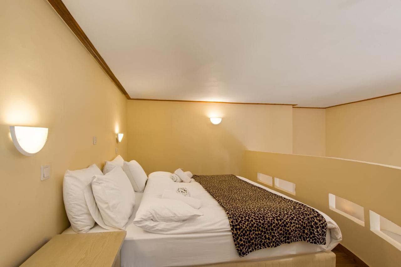 Rocabella Hellinikon Country Hotel 外观 照片